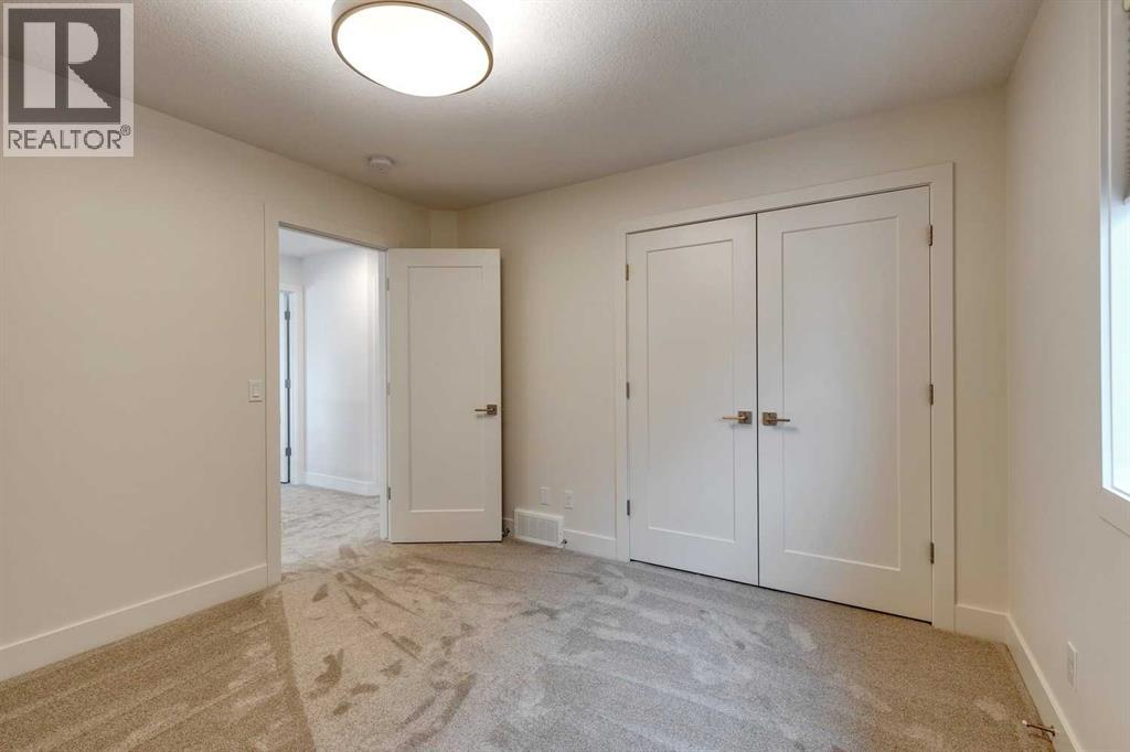 483 Rivercrest View, Cochrane