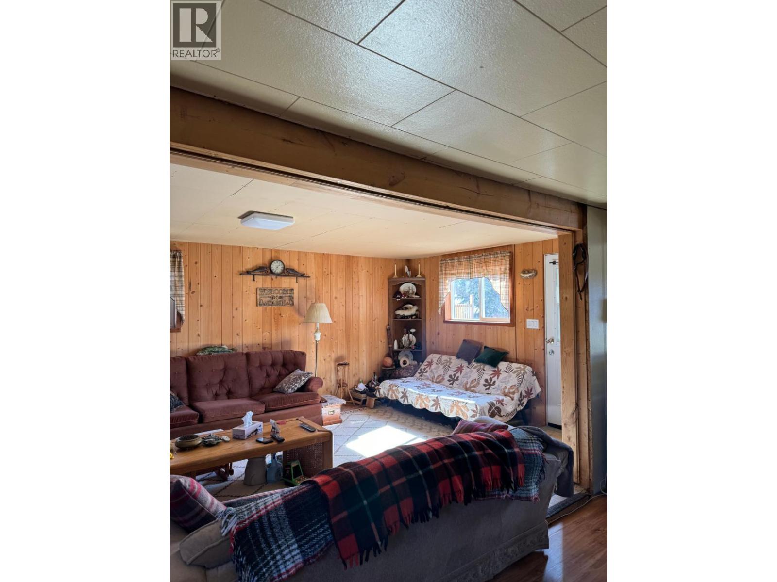 1005 RAILWAY Boulevard, Creston