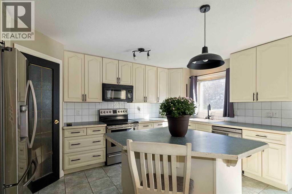 117 BARBER Drive, Fort McMurray