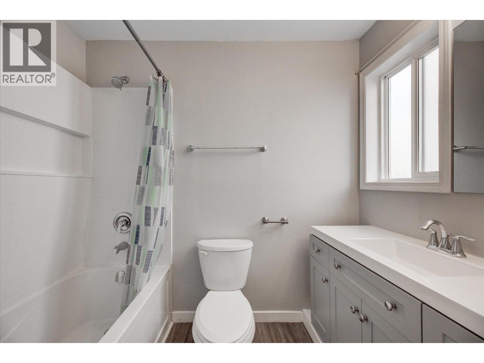  1375 Orchard Drive, Kelowna