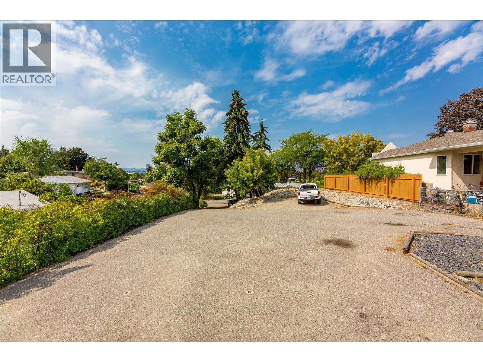  1375 Orchard Drive, Kelowna