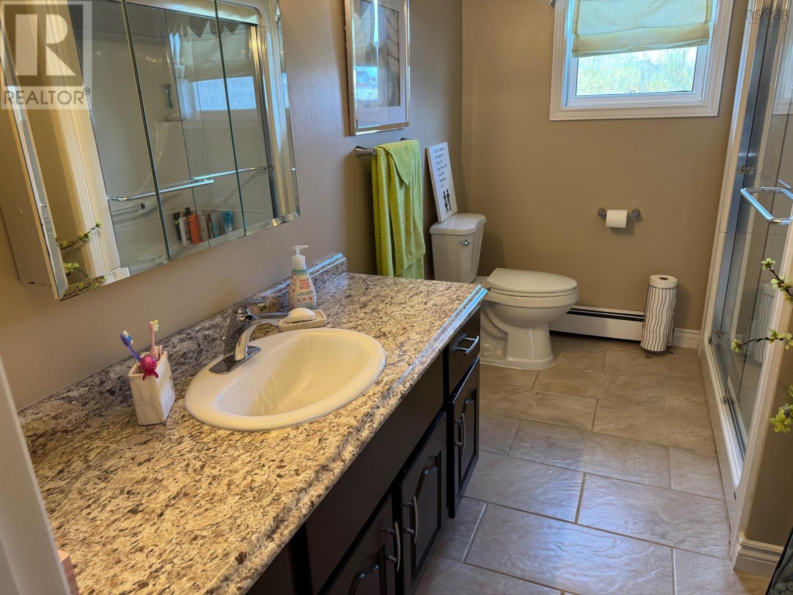 Property 15 of 27 of 12 Lorway Street