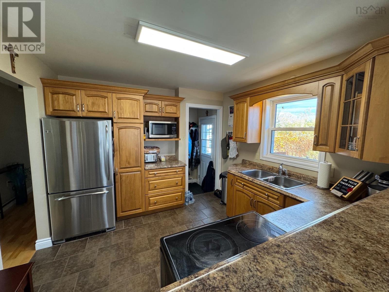 Property 6 of 27 of 12 Lorway Street