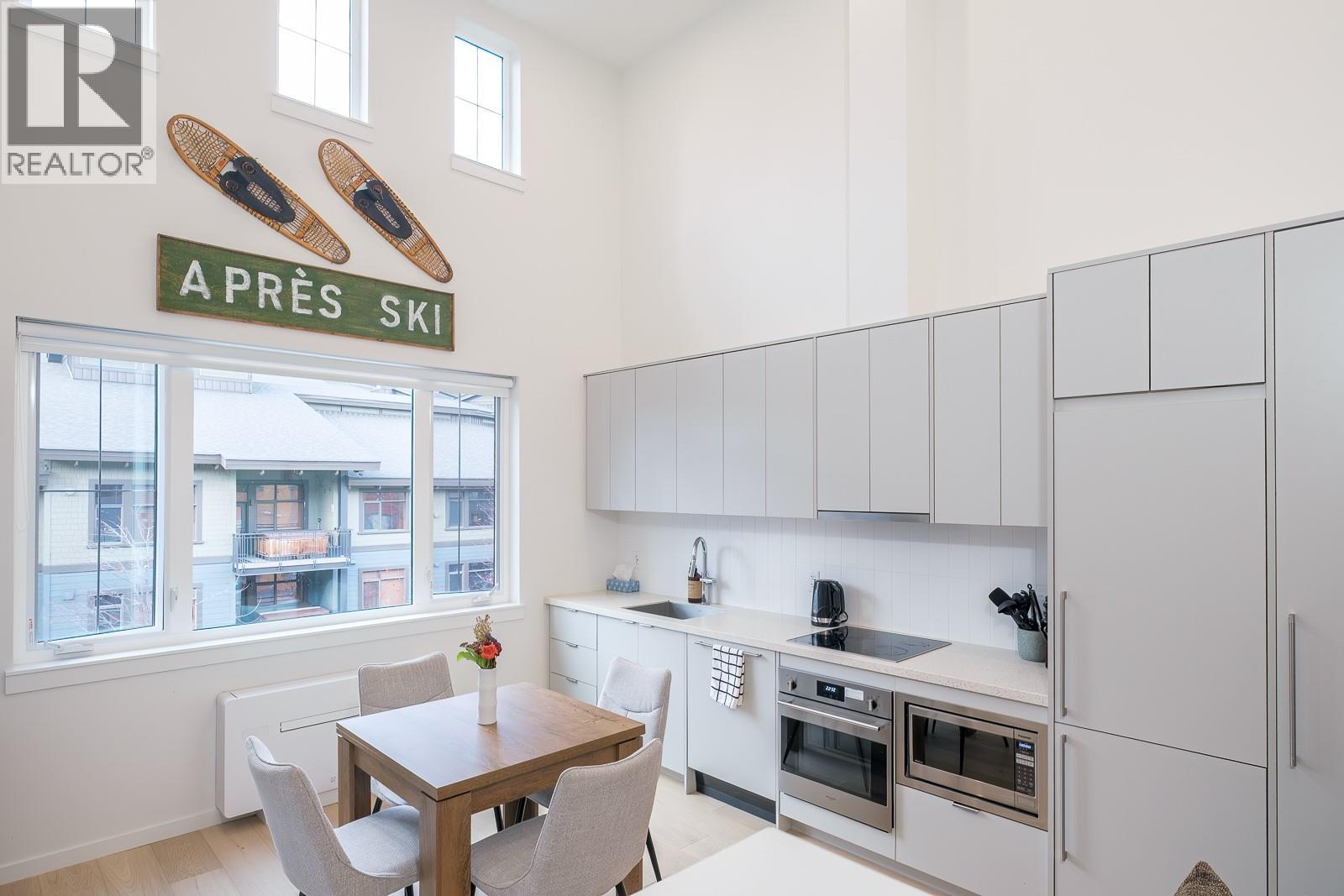 4280 Red Mountain Road Unit# 405, Rossland