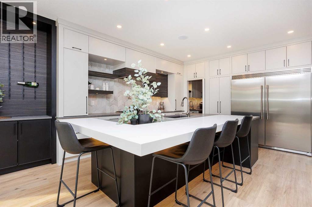 Single Family House for Sale in  Emerald Drive Evergreen Red Deer 