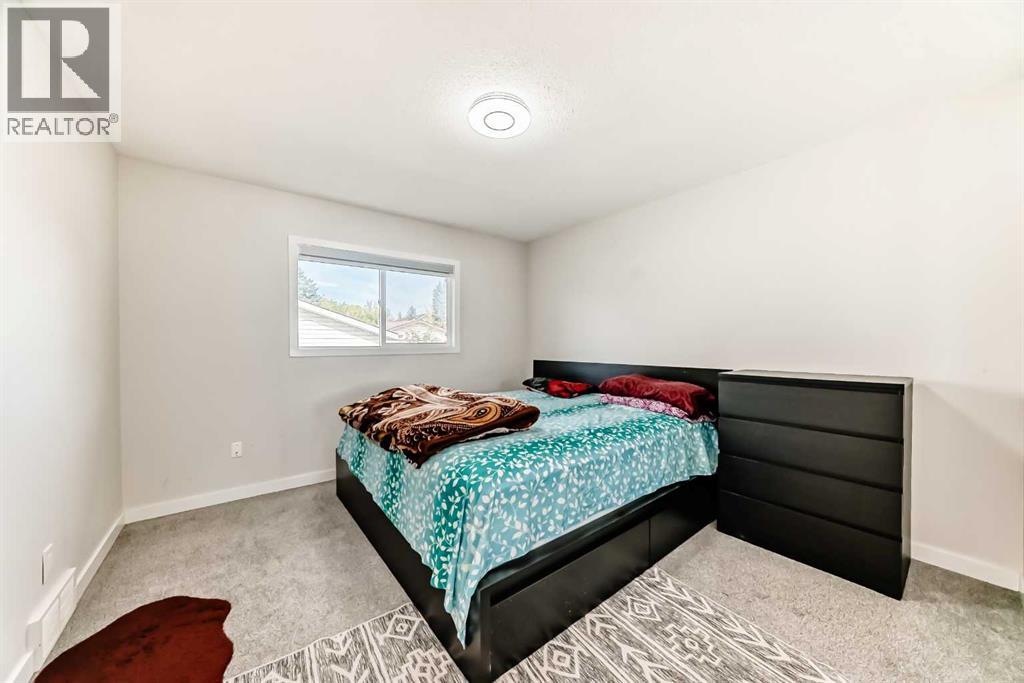 Single Family House Bungalow for Sale in   Avenue NE Pineridge Calgary 