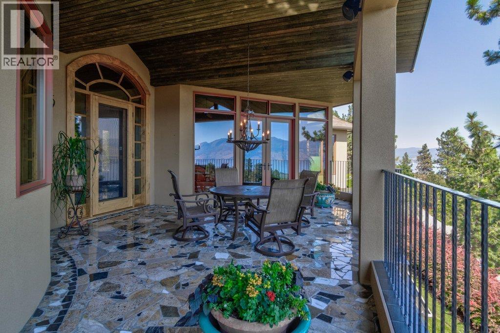 1555 Gregory Road, West Kelowna