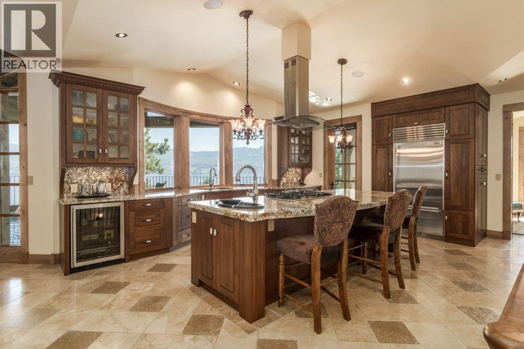 1555 Gregory Road, West Kelowna