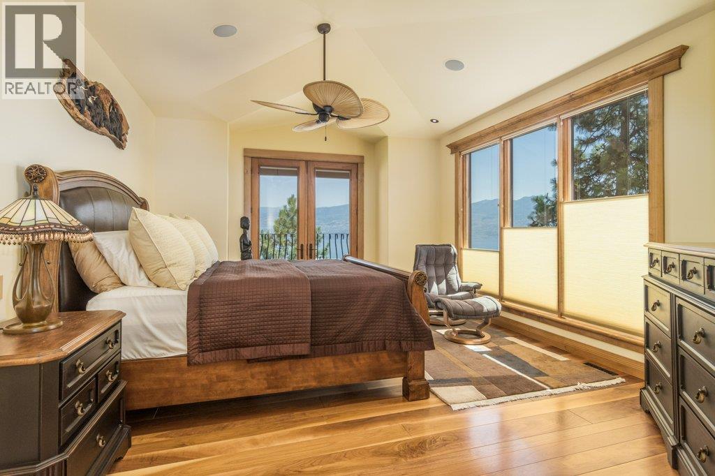 1555 Gregory Road, West Kelowna