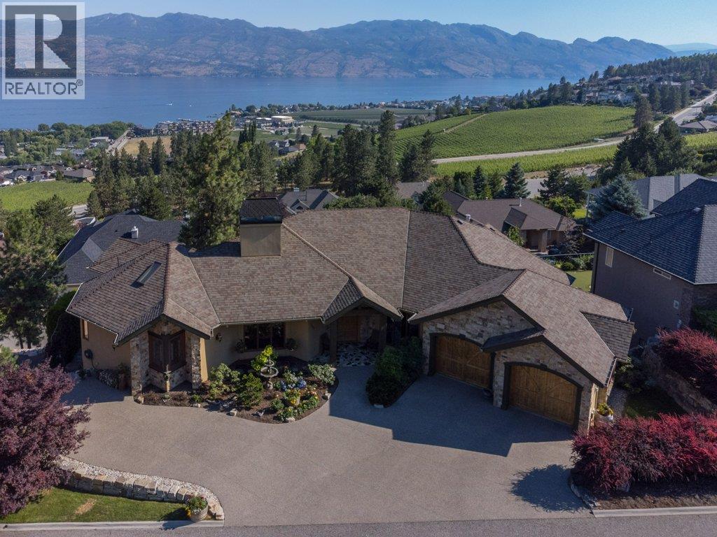 1555 Gregory Road, West Kelowna