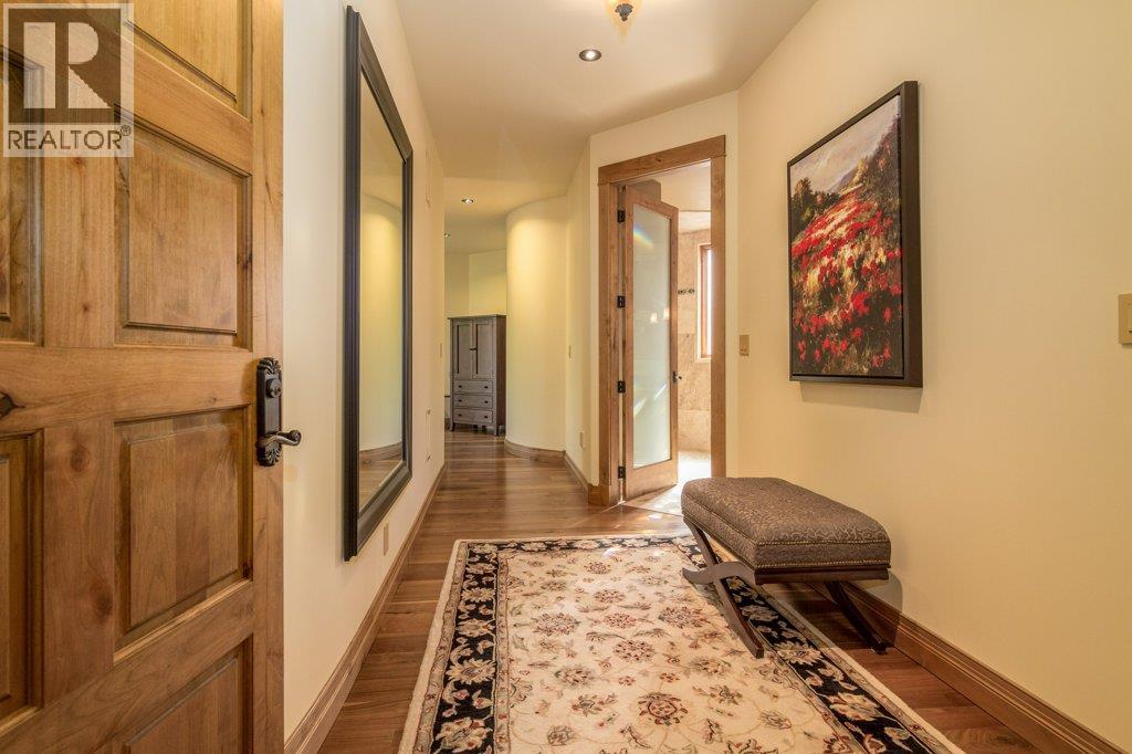 1555 Gregory Road, West Kelowna