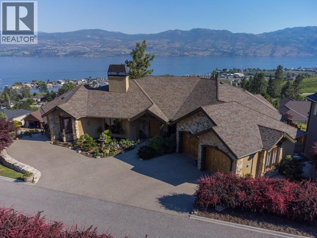 1555 Gregory Road, West Kelowna
