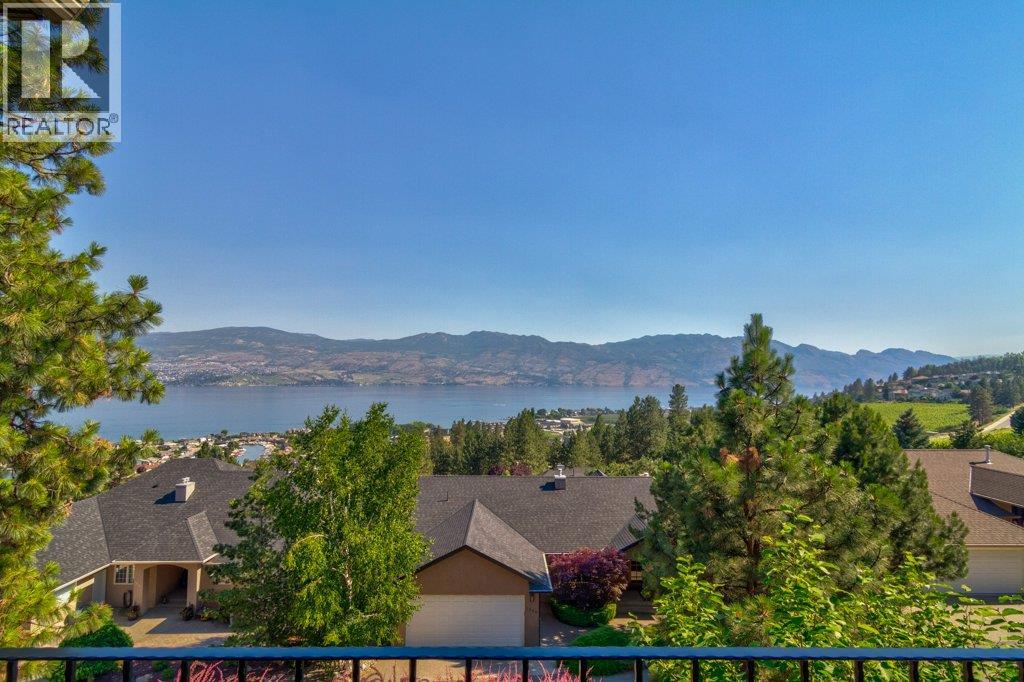 1555 Gregory Road, West Kelowna
