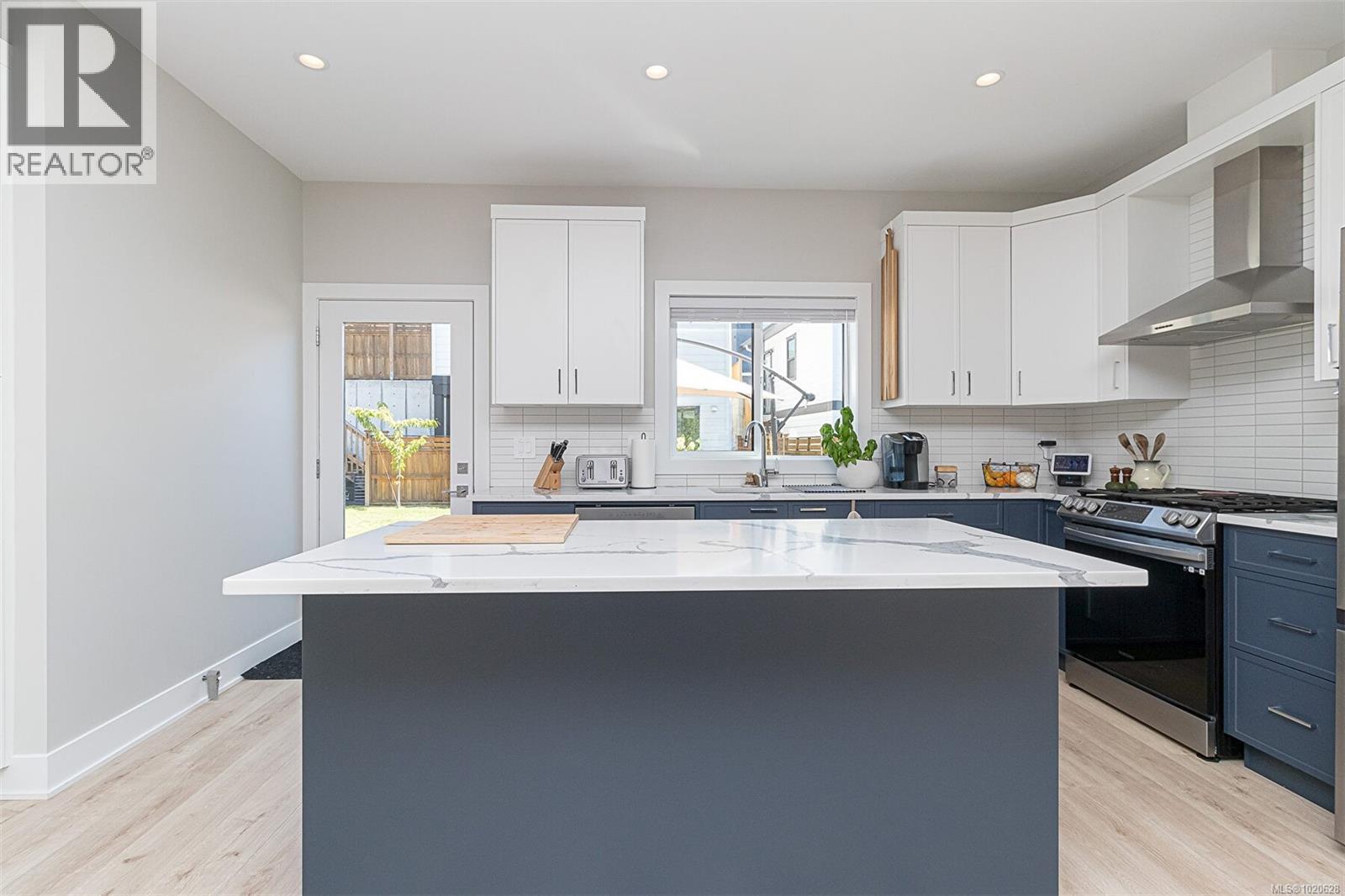 1298 Centauri Dr, Langford