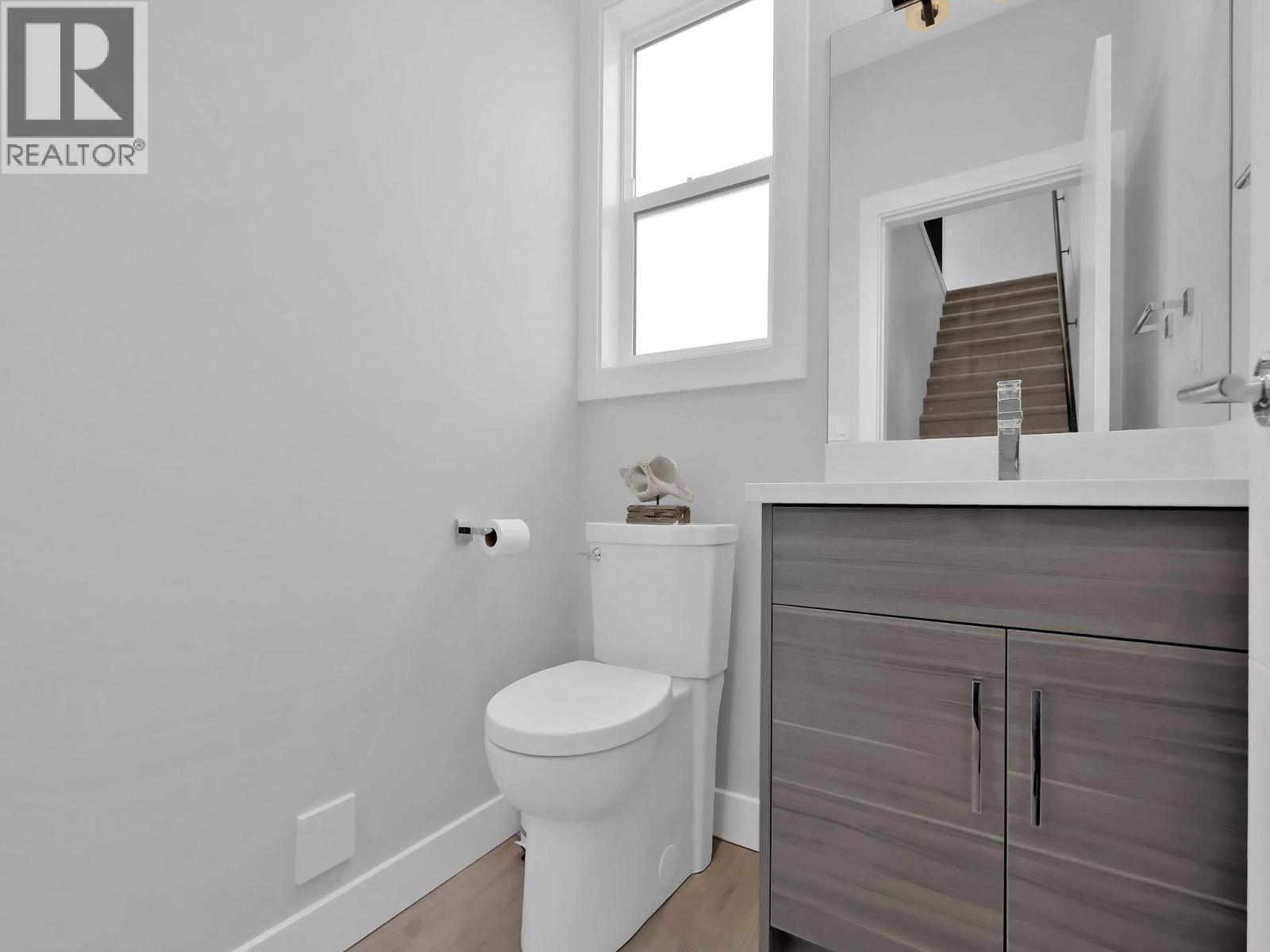 253 NORTON Street Unit# 105, Penticton