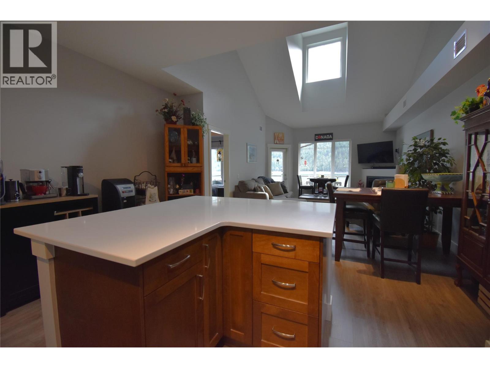 5570 Broadwater Road Unit# 314, Castlegar