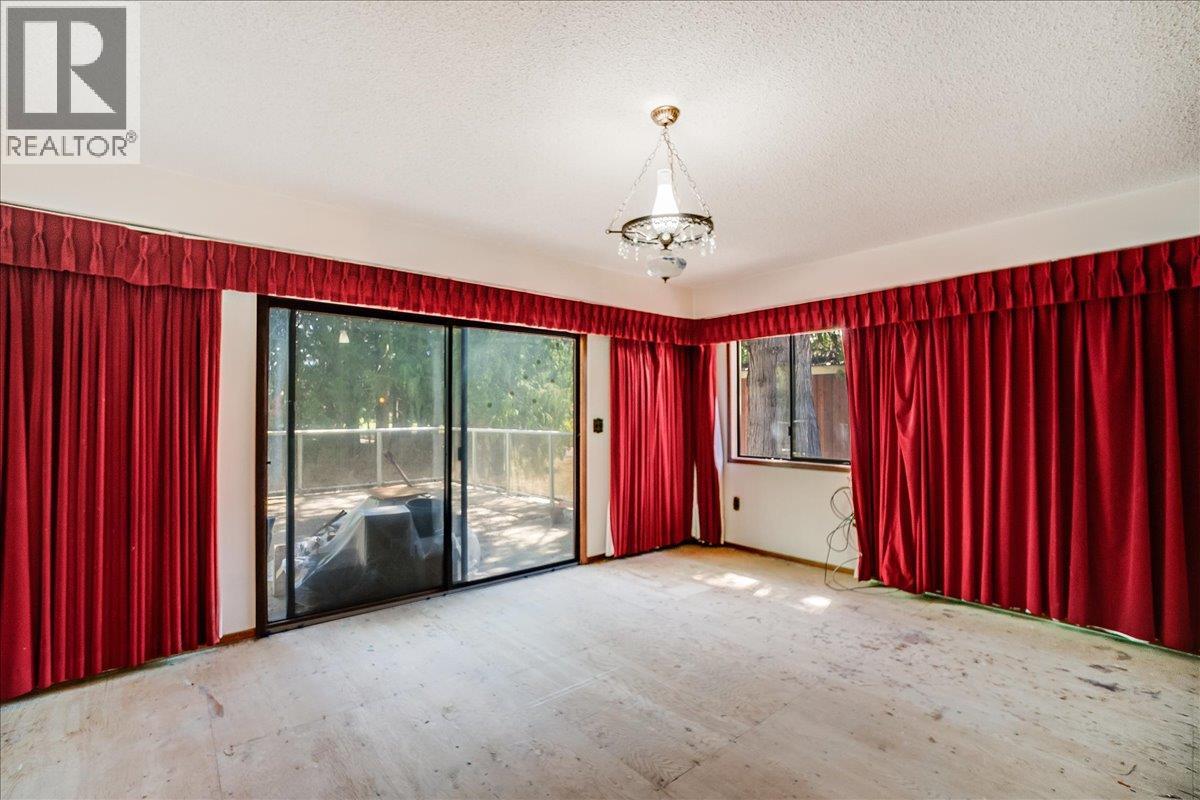 7691 Balfour Wharf Road, Balfour