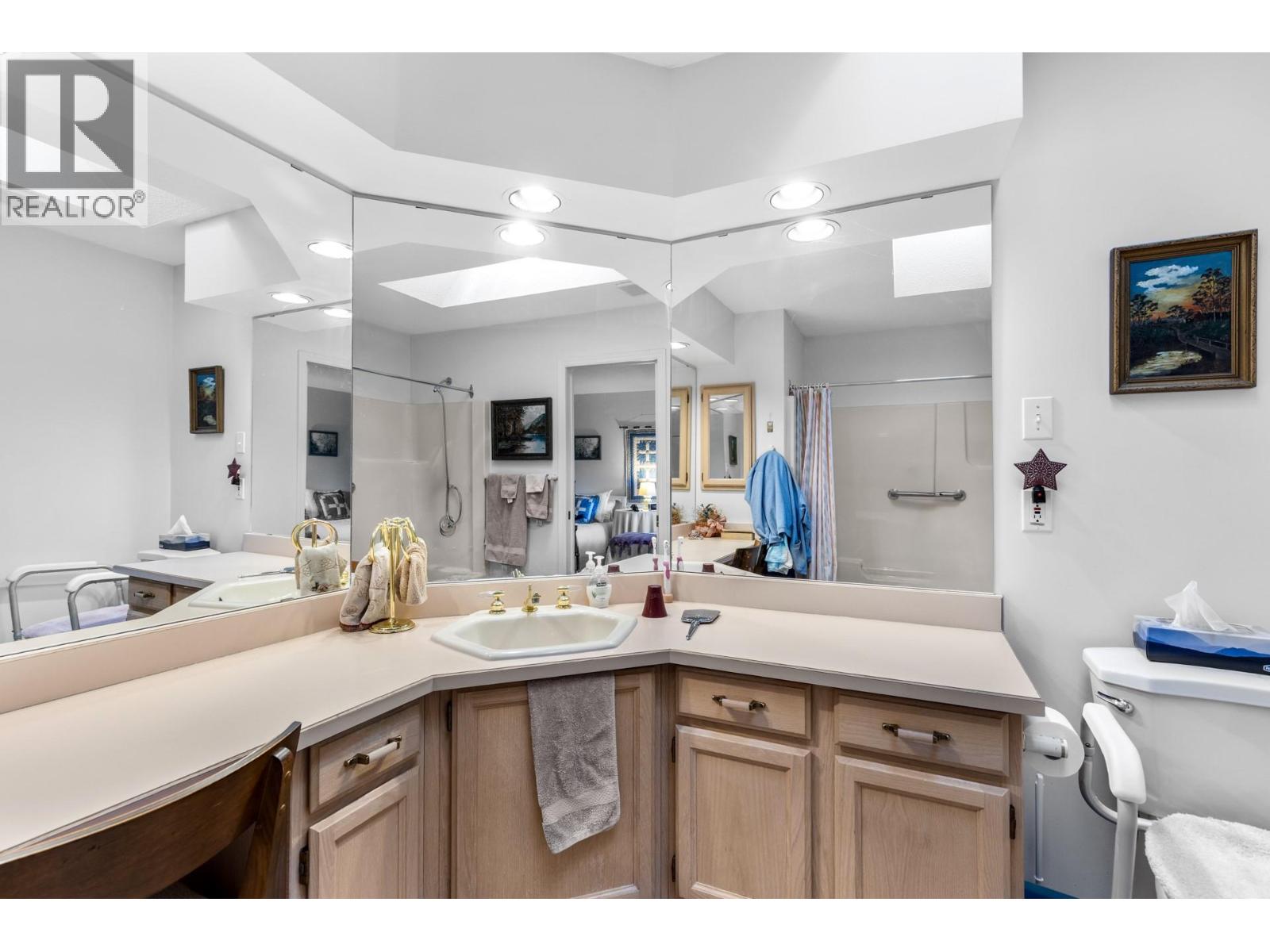 112 1201 Cameron Avenue, Kelowna