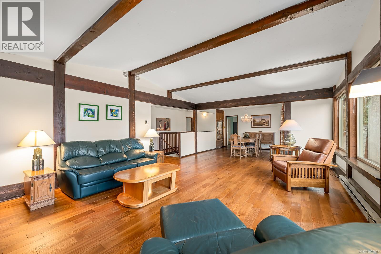 401 Panorama Cres, Courtenay