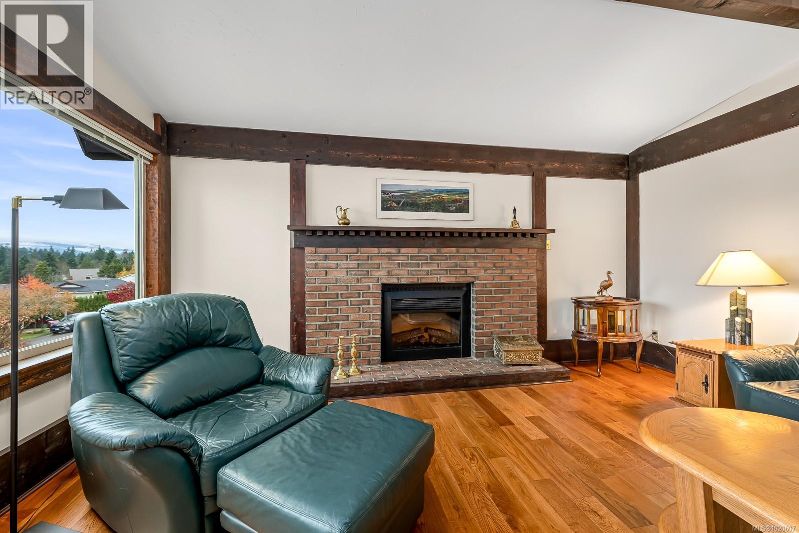 401 Panorama Cres, Courtenay