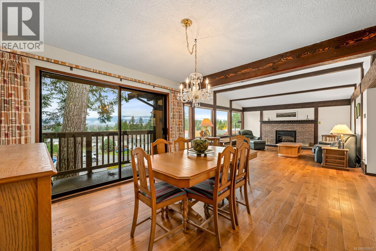 401 Panorama Cres, Courtenay