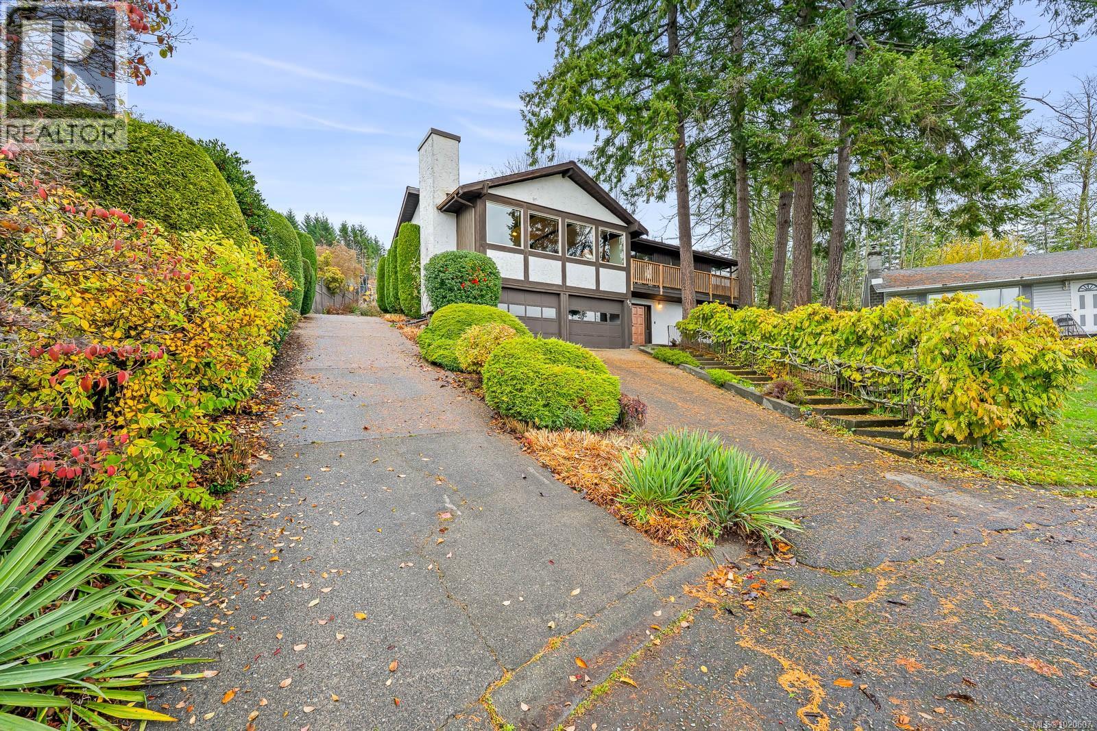 401 Panorama Cres, Courtenay