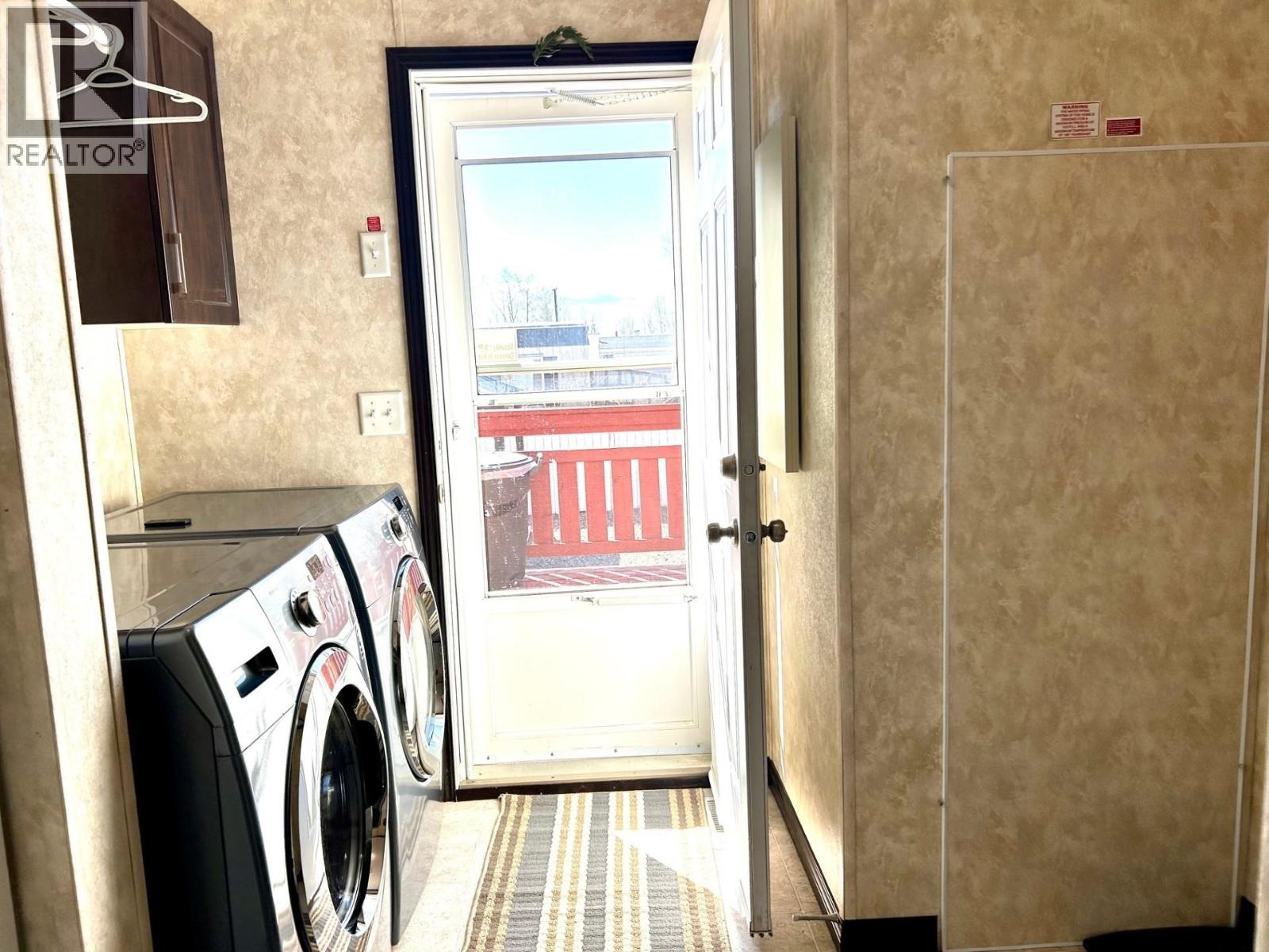 5227 42 STREET, Fort Nelson