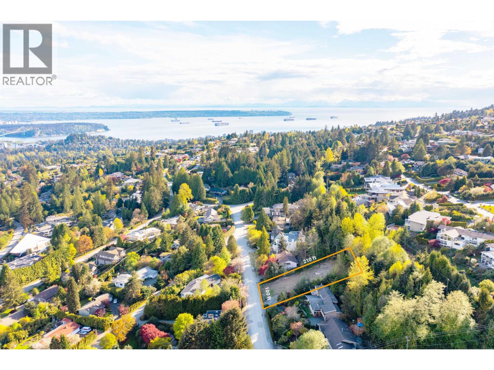 705 ST. ANDREWS ROAD, West Vancouver