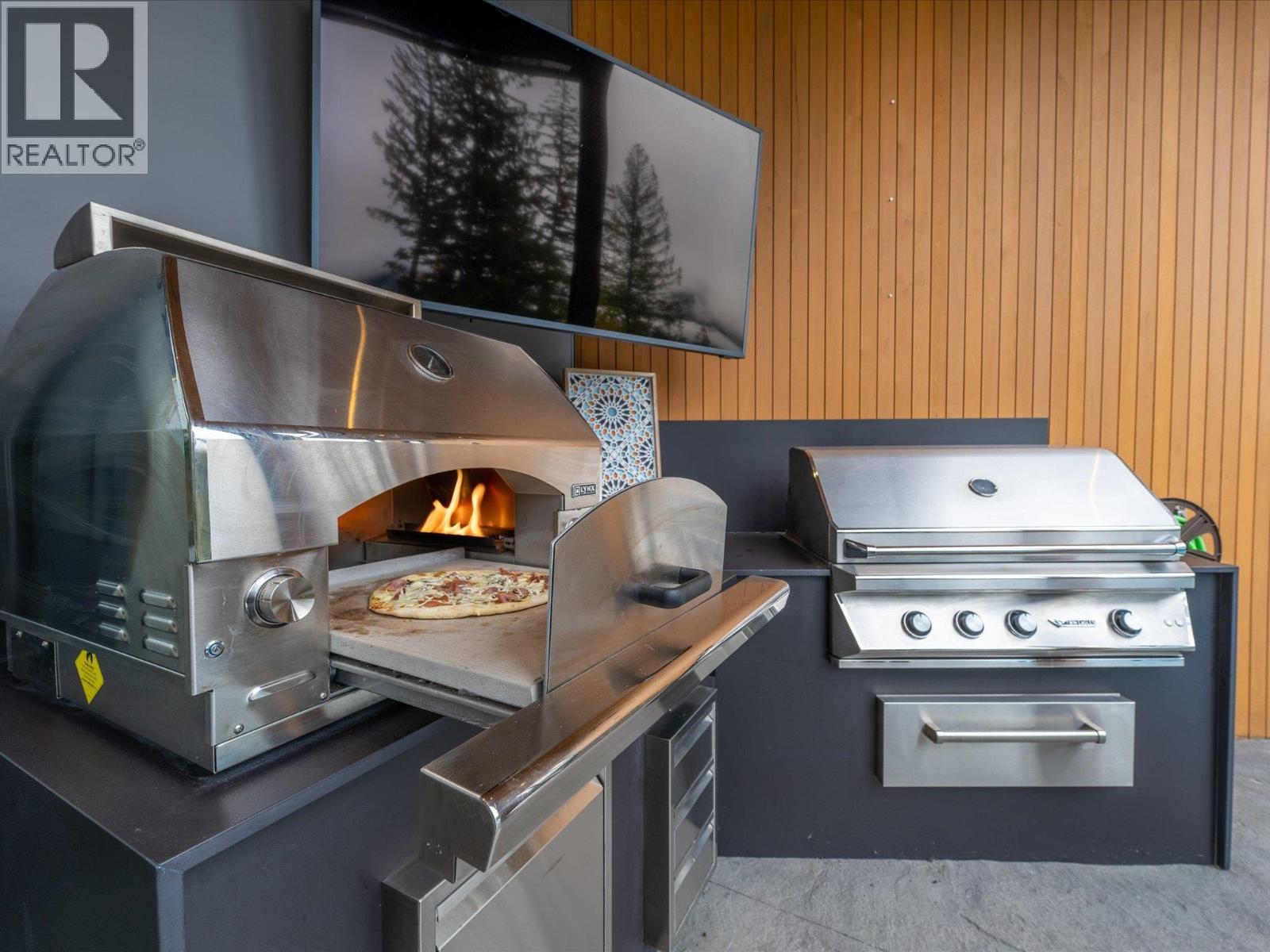 7667 CERULEAN DRIVE, Pemberton