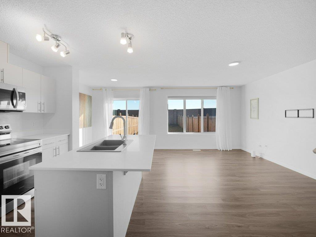 3135 CHECKNITA WY SW, Edmonton