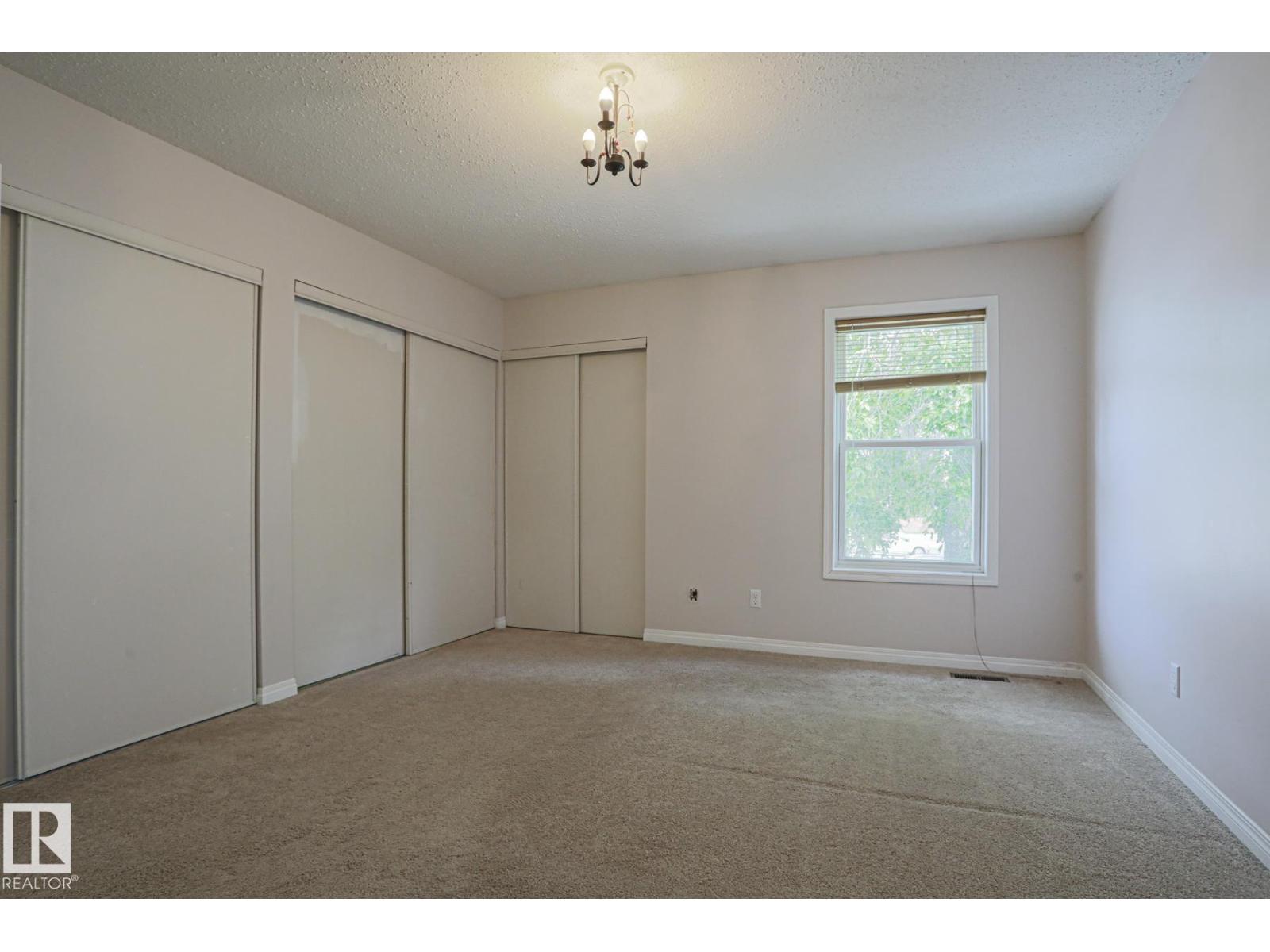 606 SADDLEBACK RD NW, Edmonton