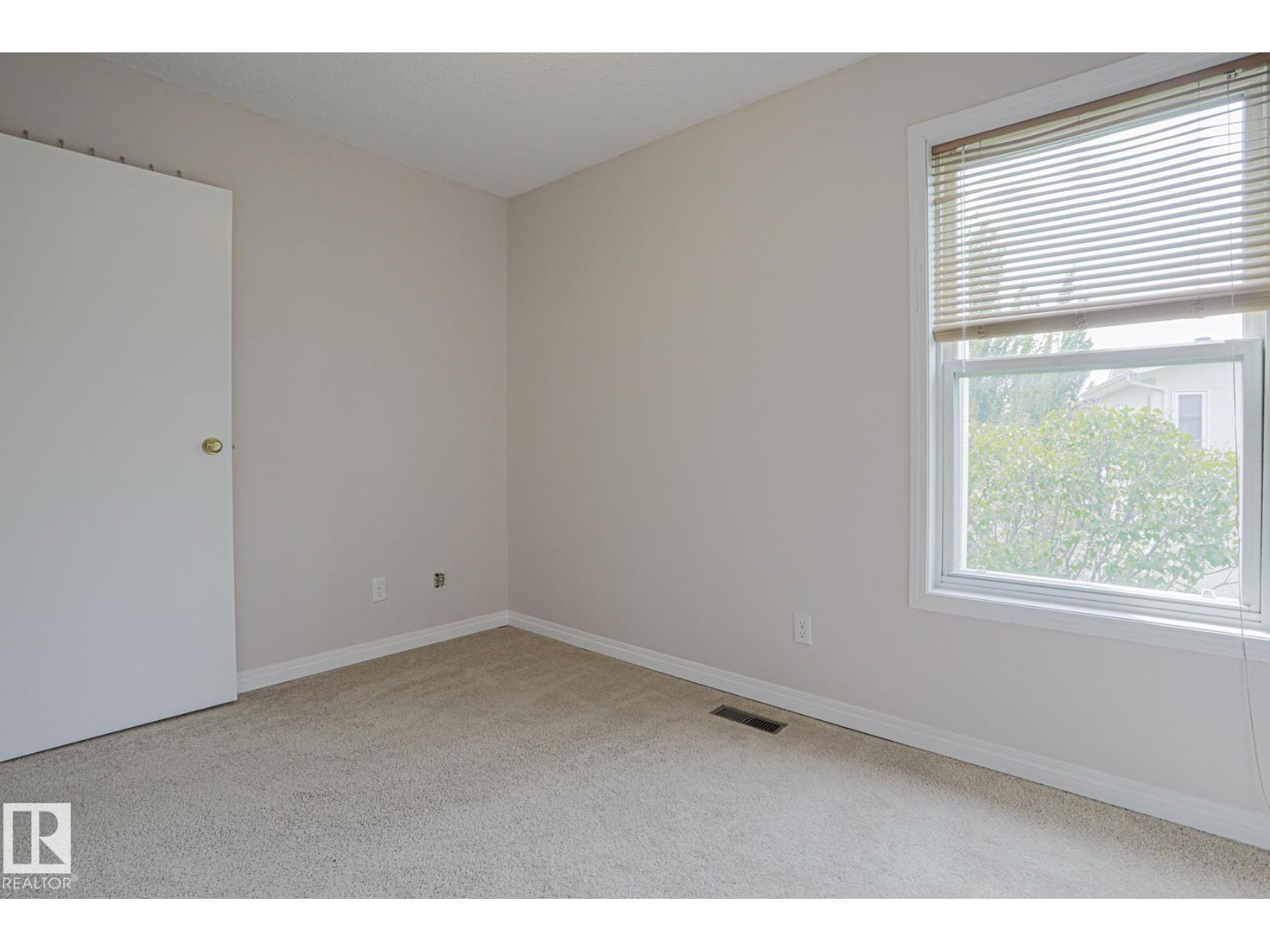 606 SADDLEBACK RD NW, Edmonton