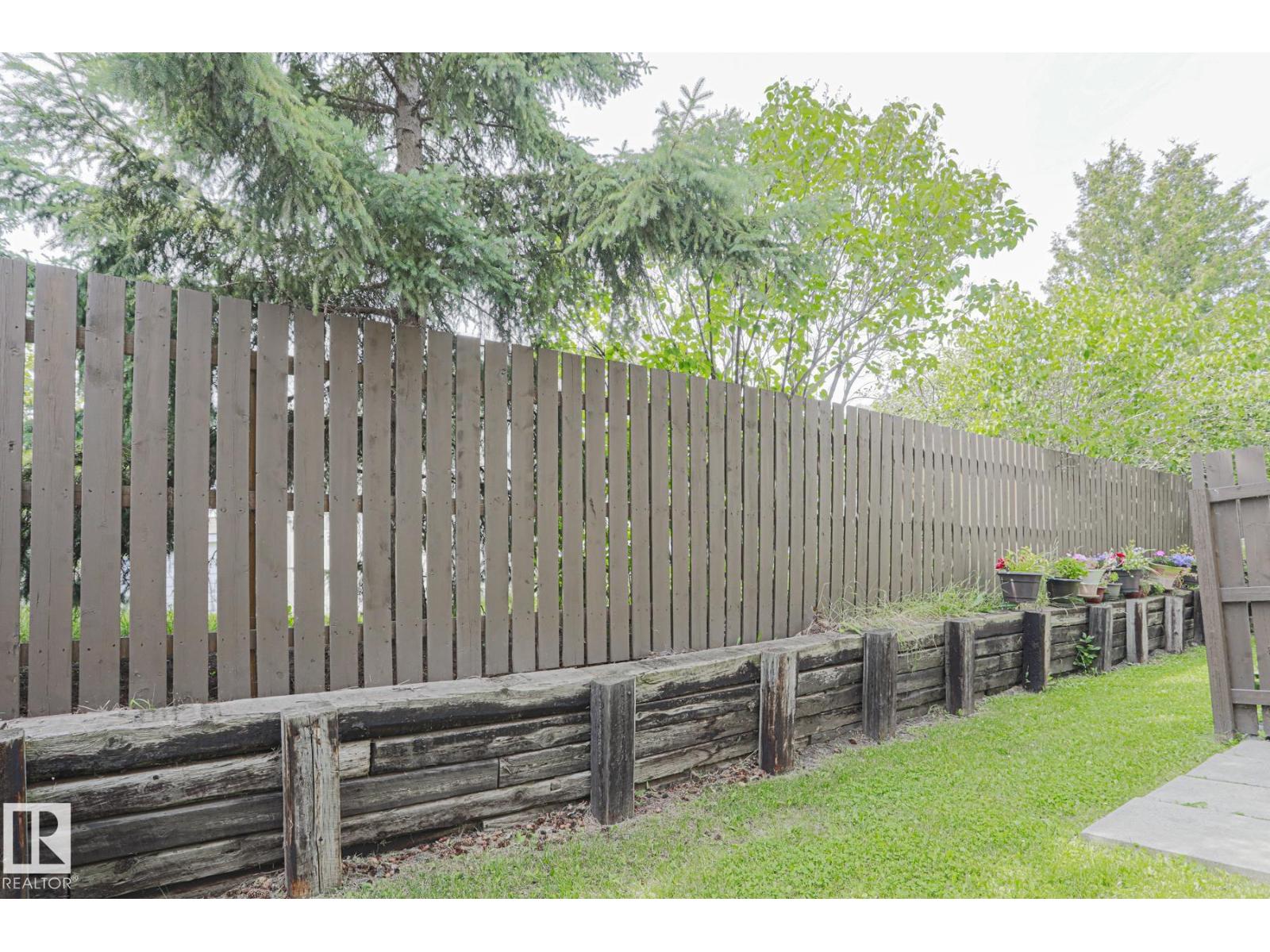 606 SADDLEBACK RD NW, Edmonton