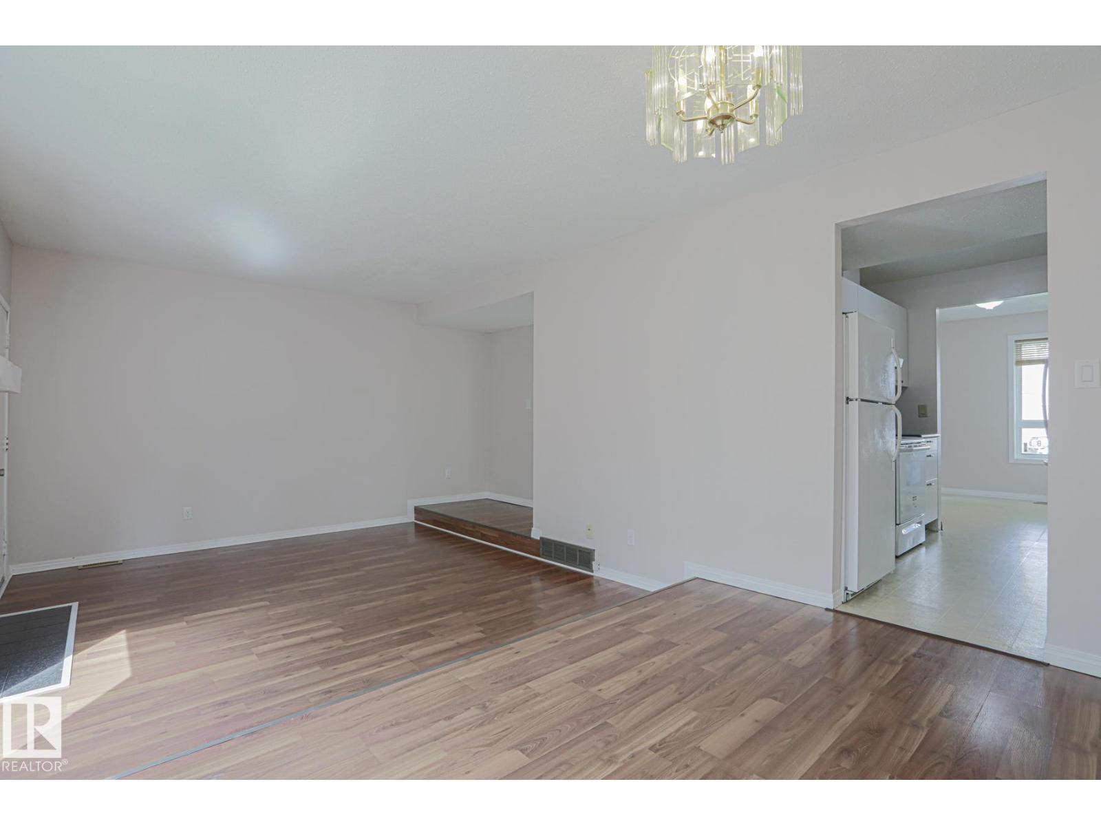 606 SADDLEBACK RD NW, Edmonton