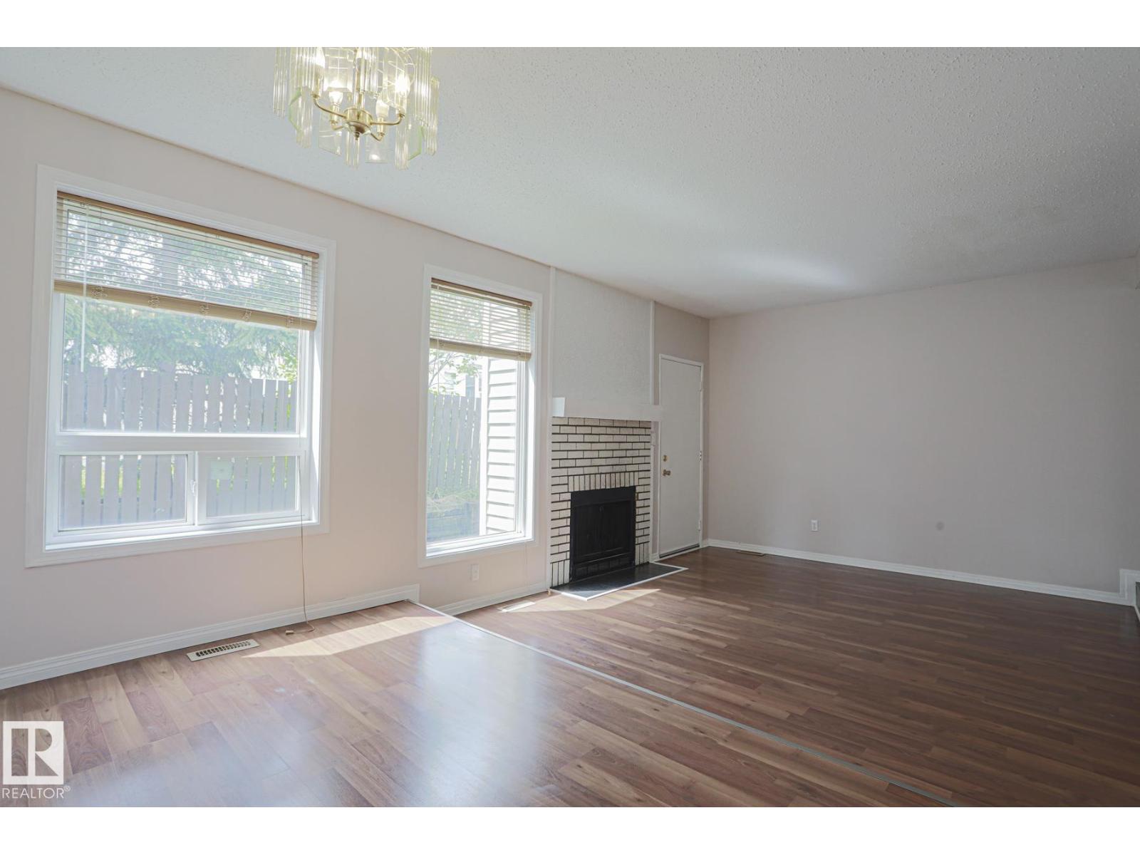 606 SADDLEBACK RD NW, Edmonton