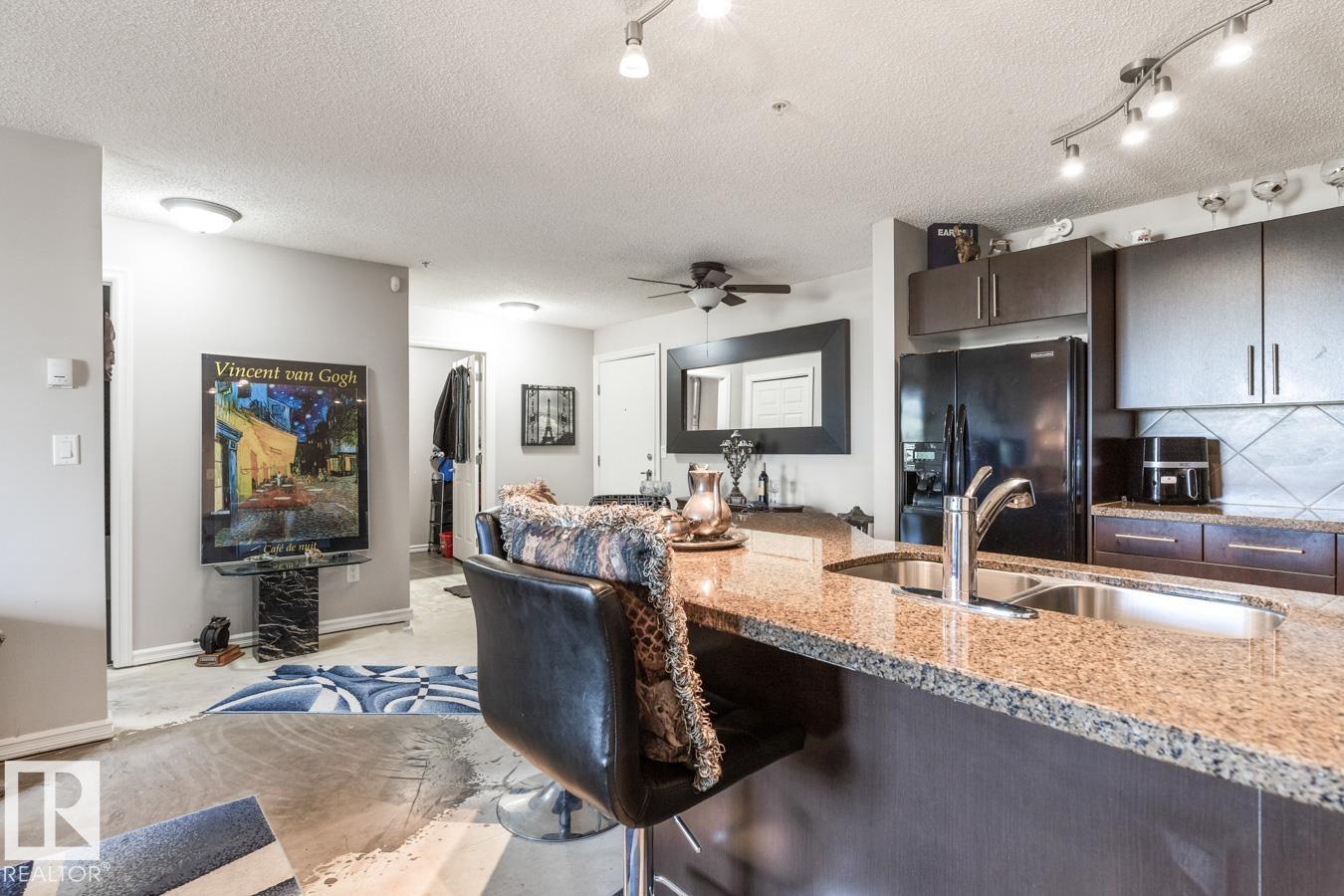 #115 2208 44 AV NW, Edmonton