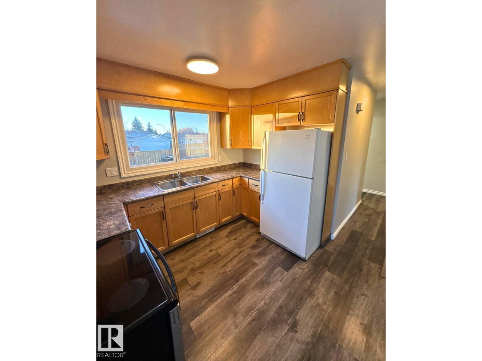 1504 62 ST NW, Edmonton