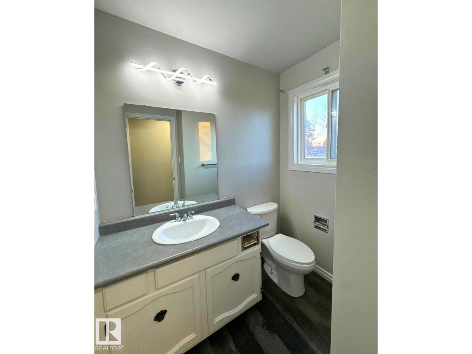 1504 62 ST NW, Edmonton