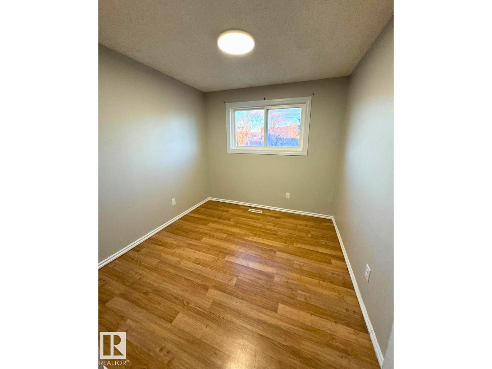 1504 62 ST NW, Edmonton