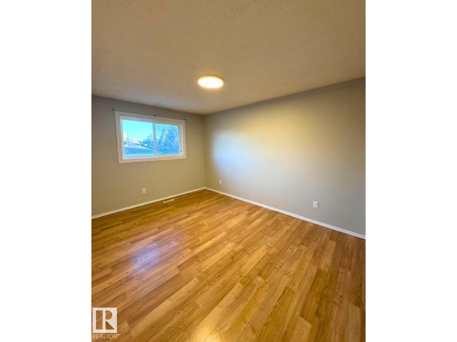 1504 62 ST NW, Edmonton