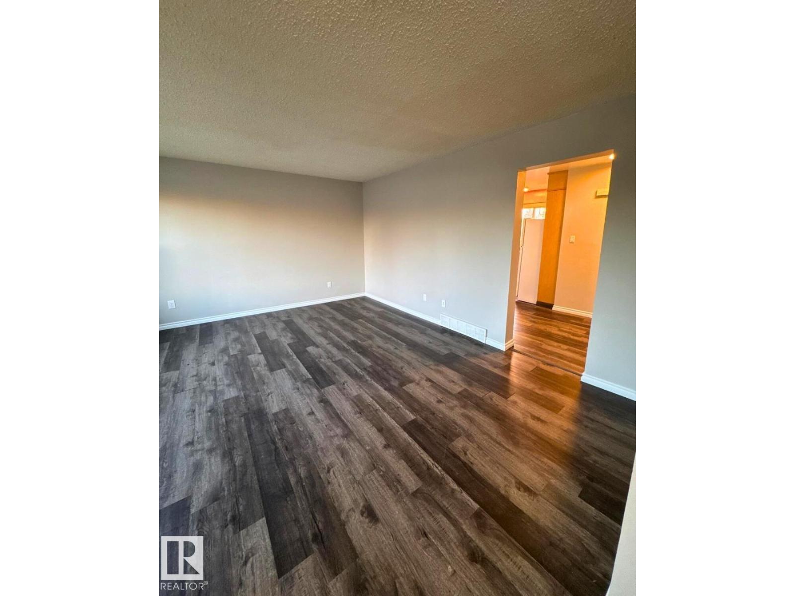 1504 62 ST NW, Edmonton