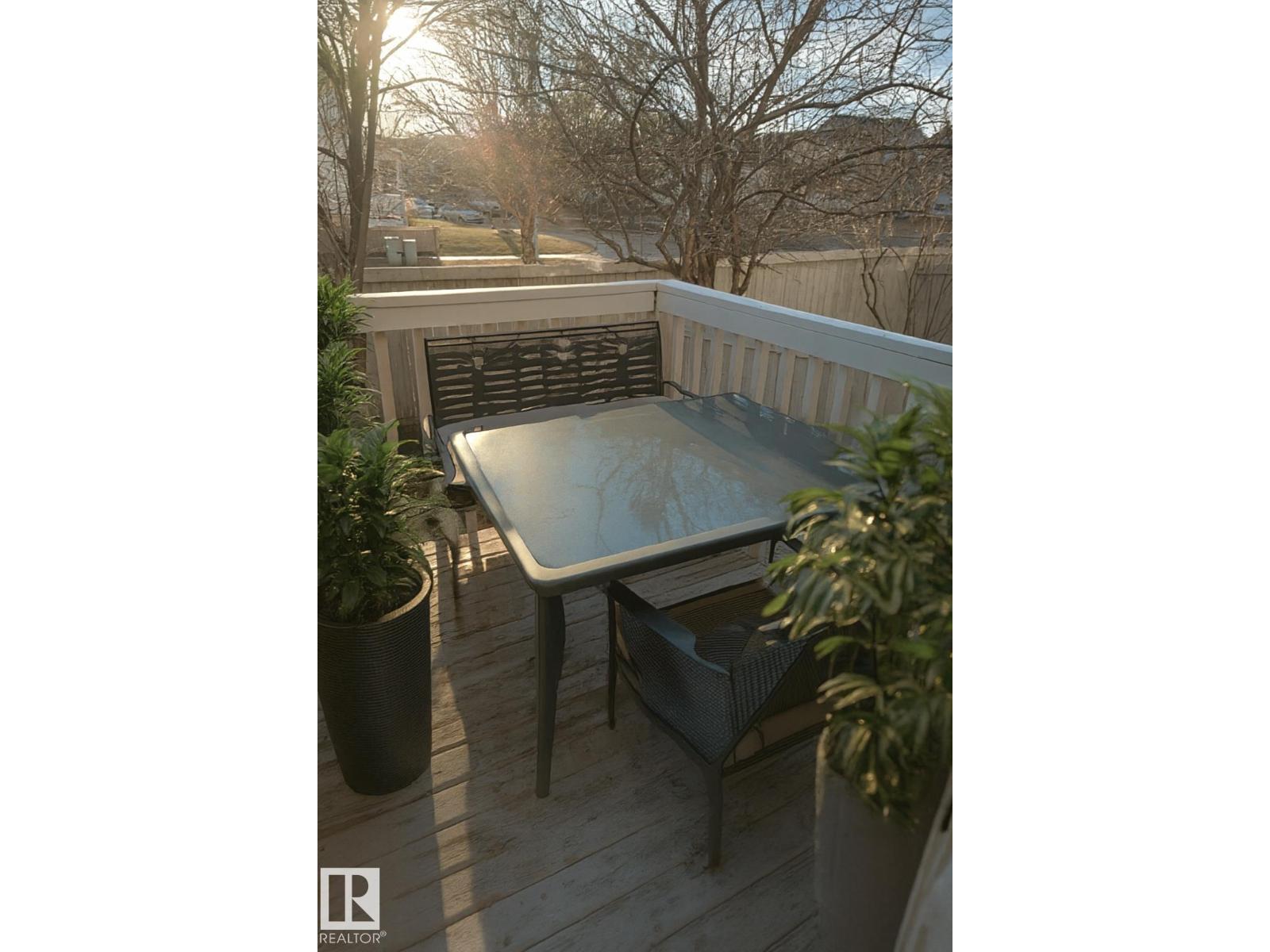 #4 4350 23 st ST NW NW, Edmonton