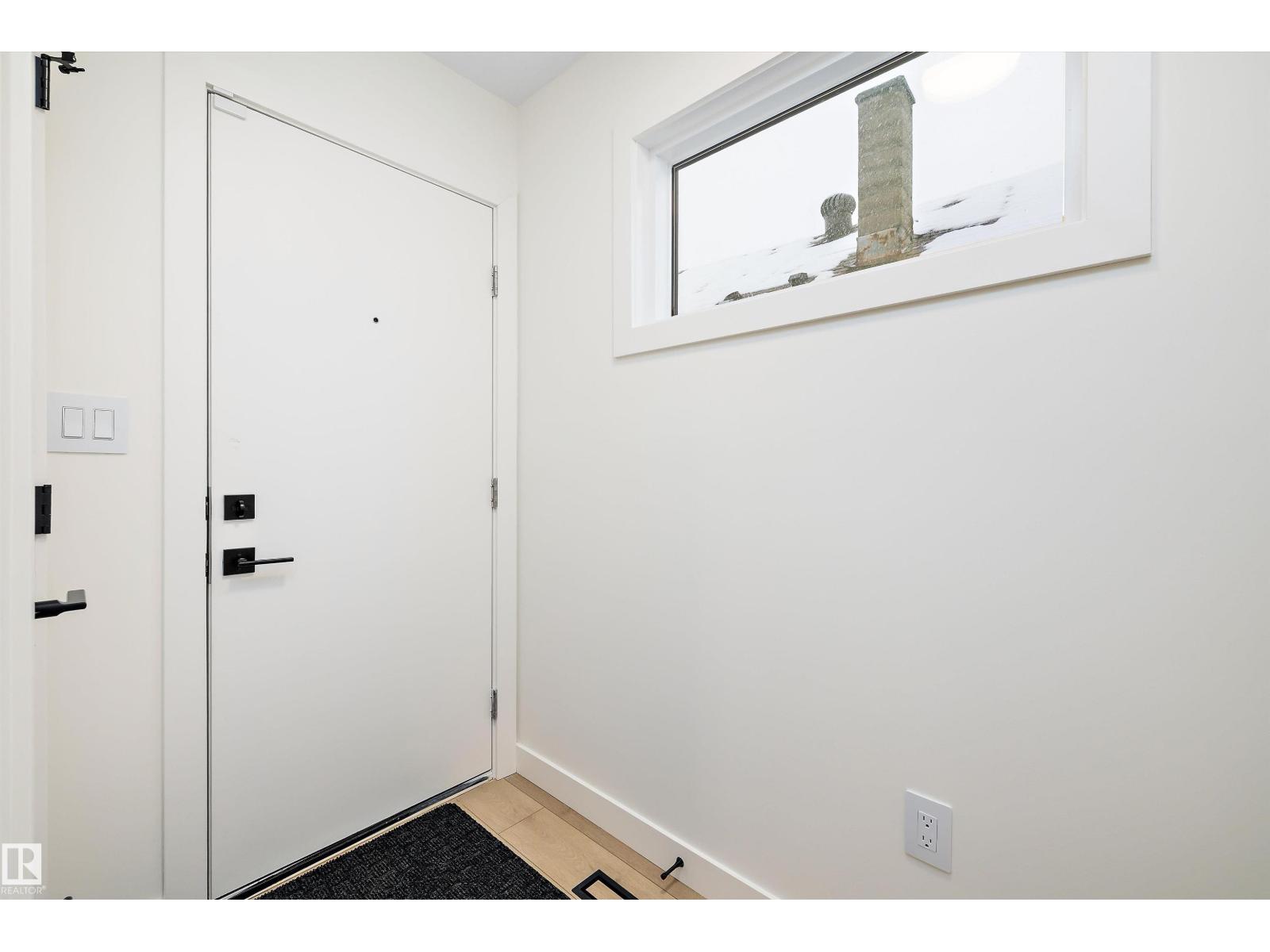 11338 89 ST NW, Edmonton