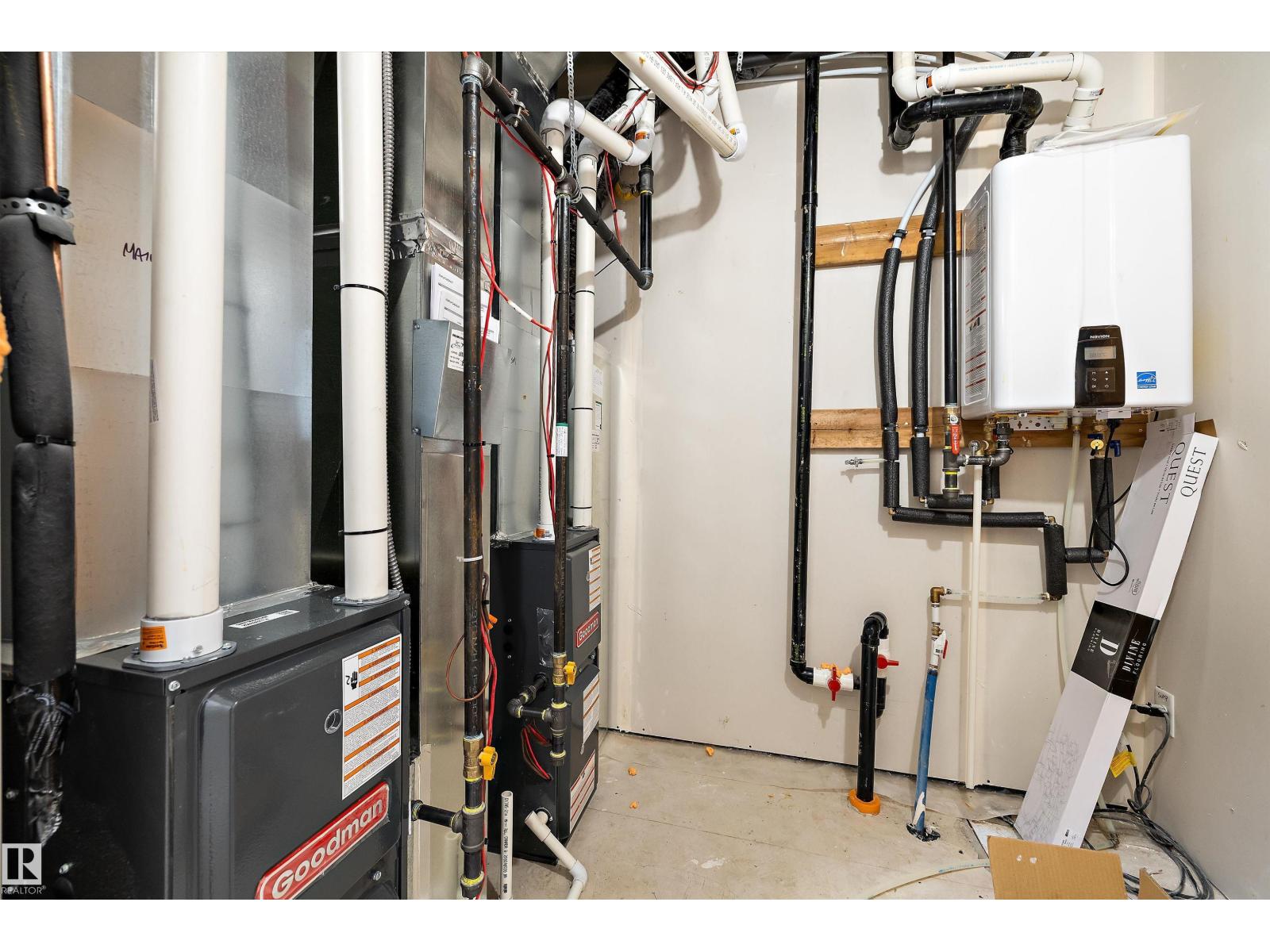 11338 89 ST NW, Edmonton