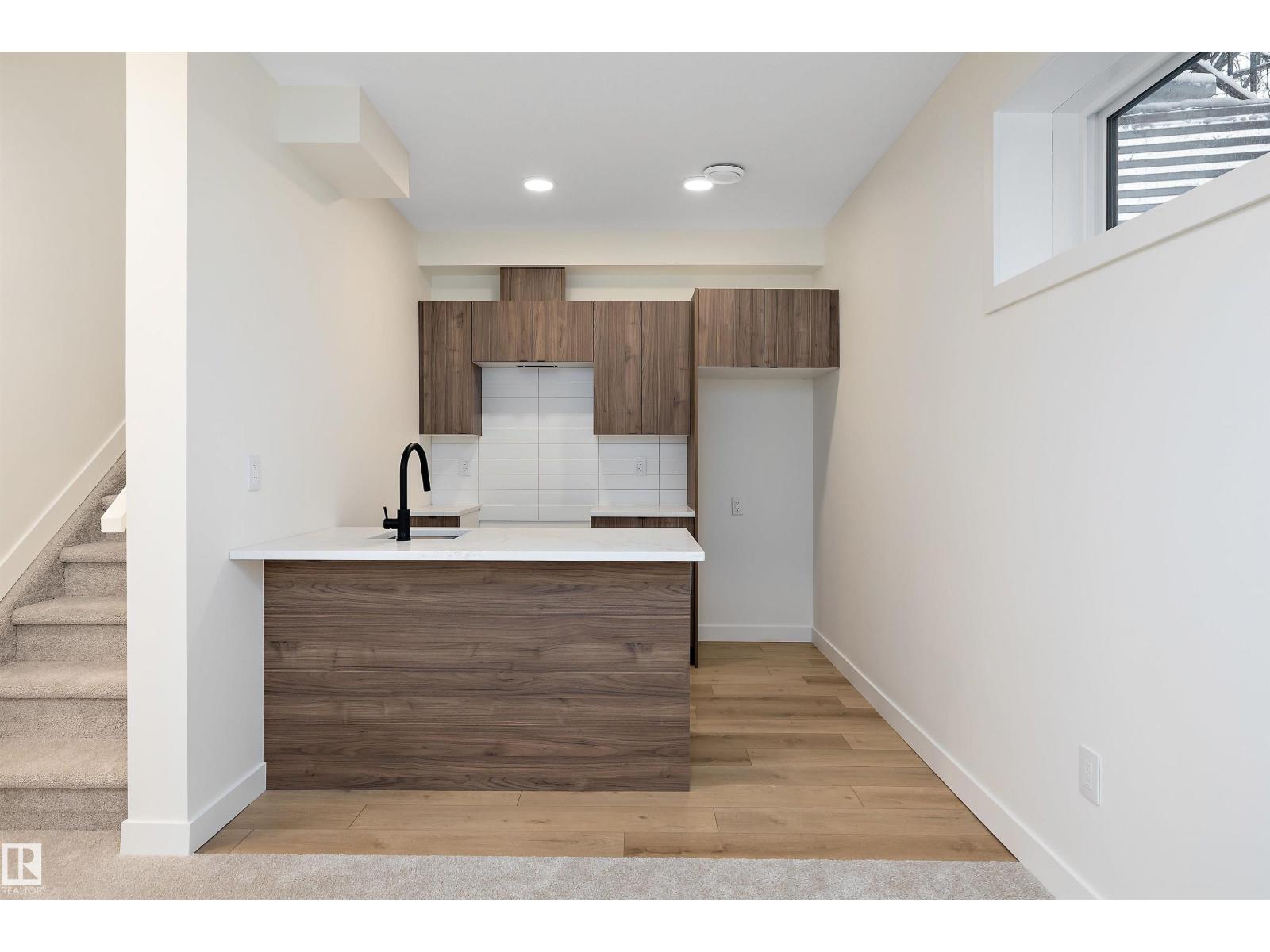 11605 90 ST NW, Edmonton