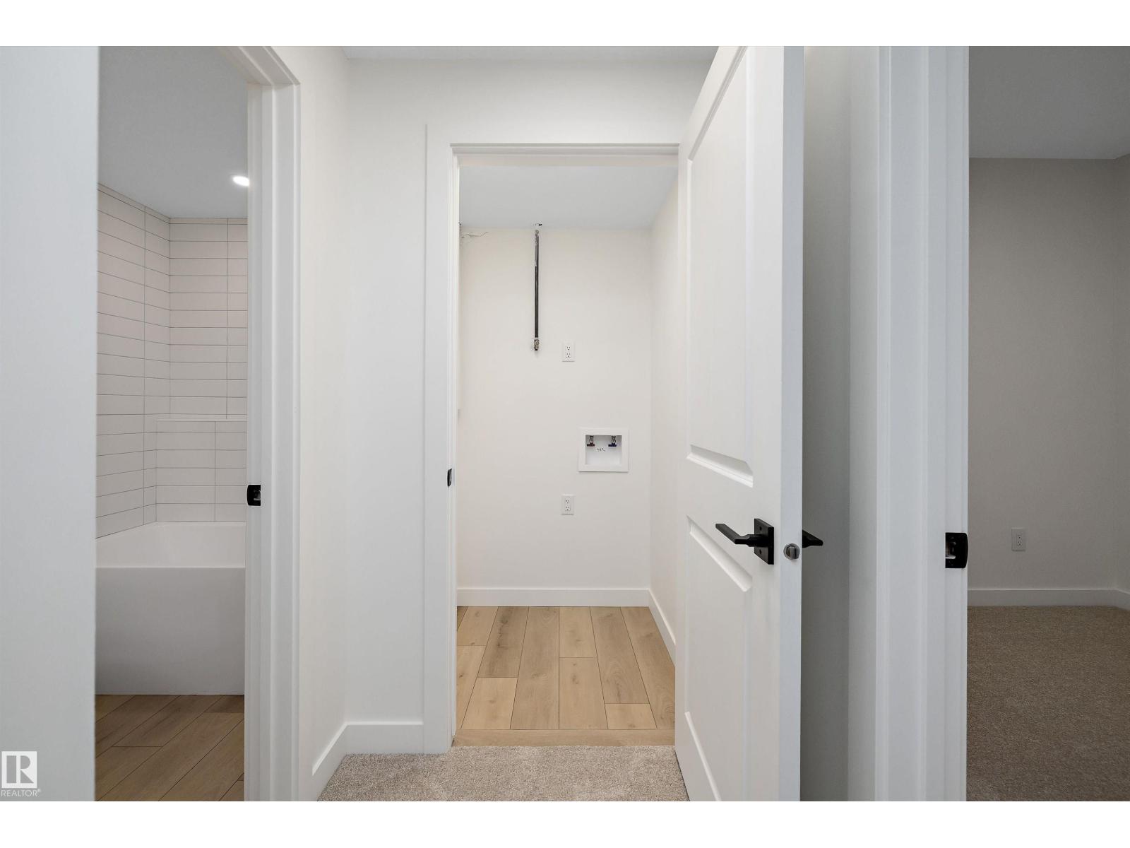 11605 90 ST NW - 47