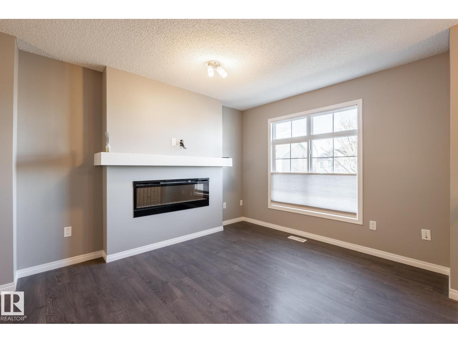 9157 SHAW WY SW, Edmonton