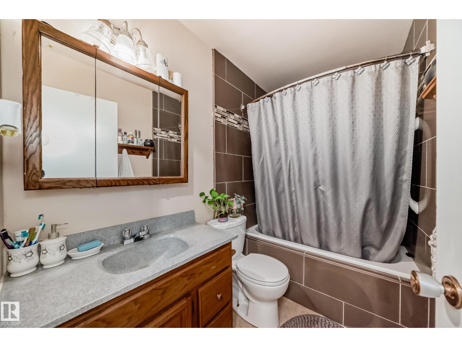 6807 DELWOOD RD NW, Edmonton