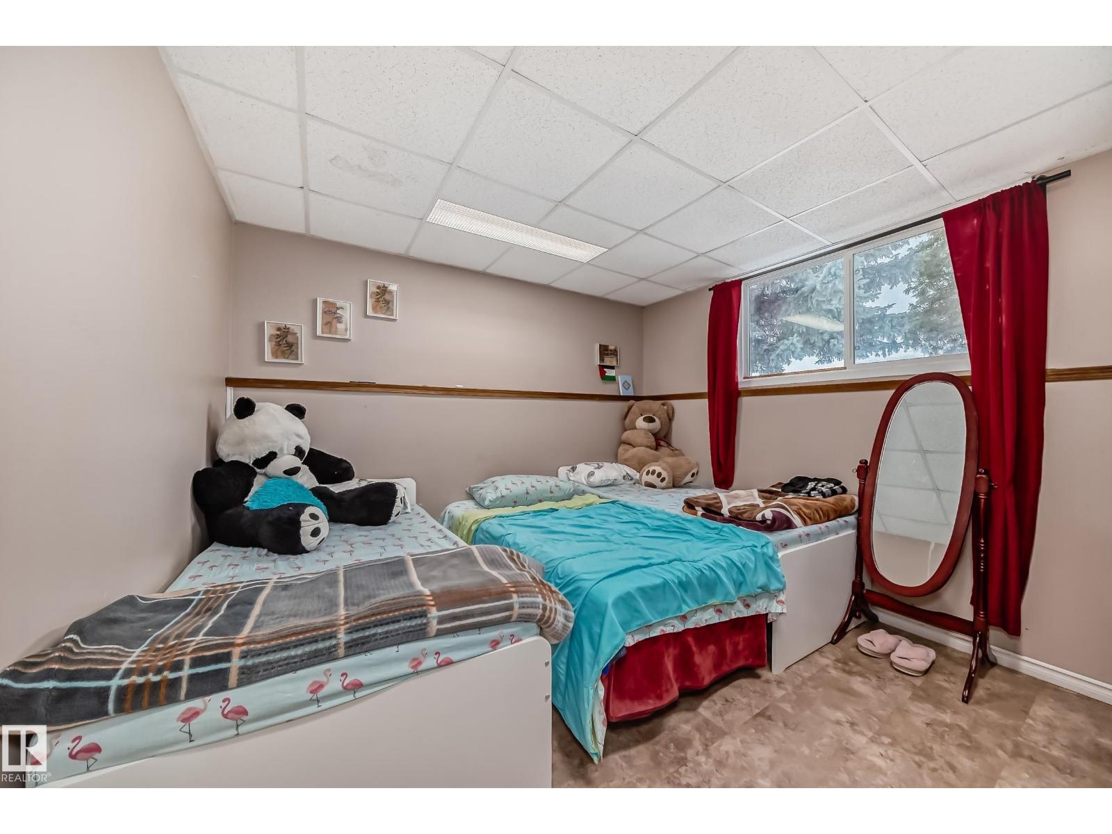 6807 DELWOOD RD NW, Edmonton