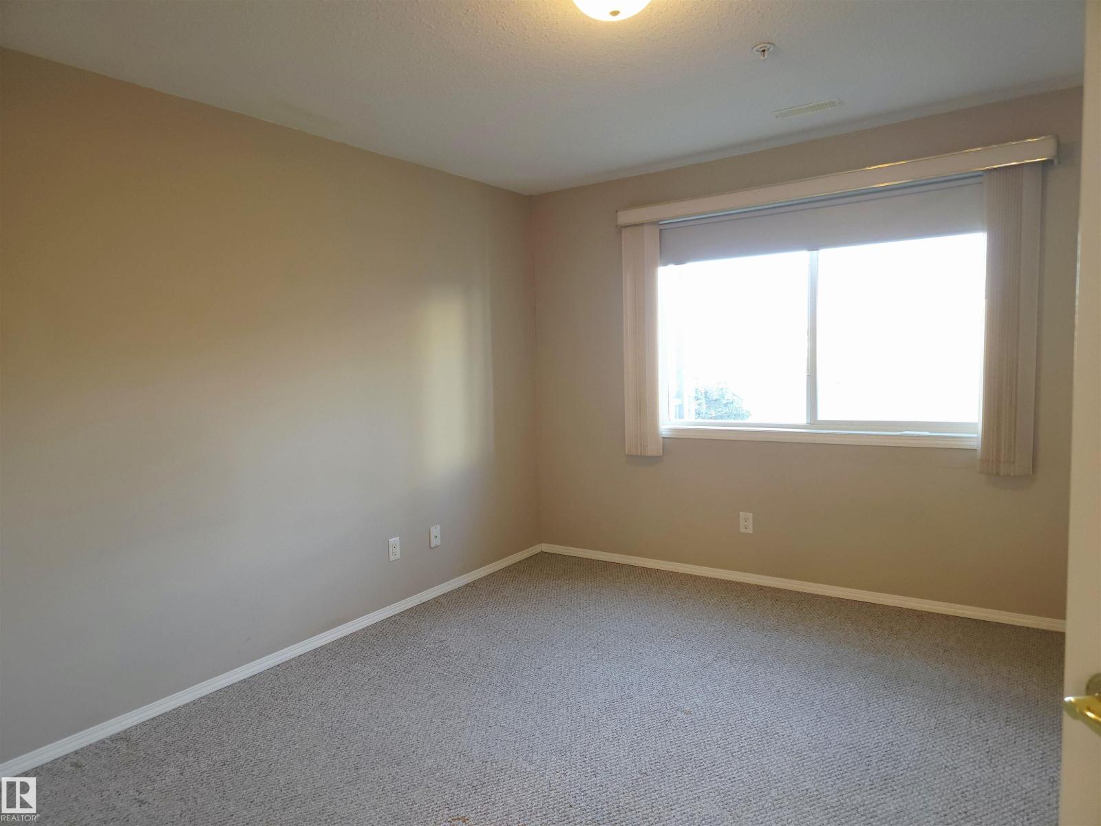 #322 237 YOUVILLE DR E NW, Edmonton